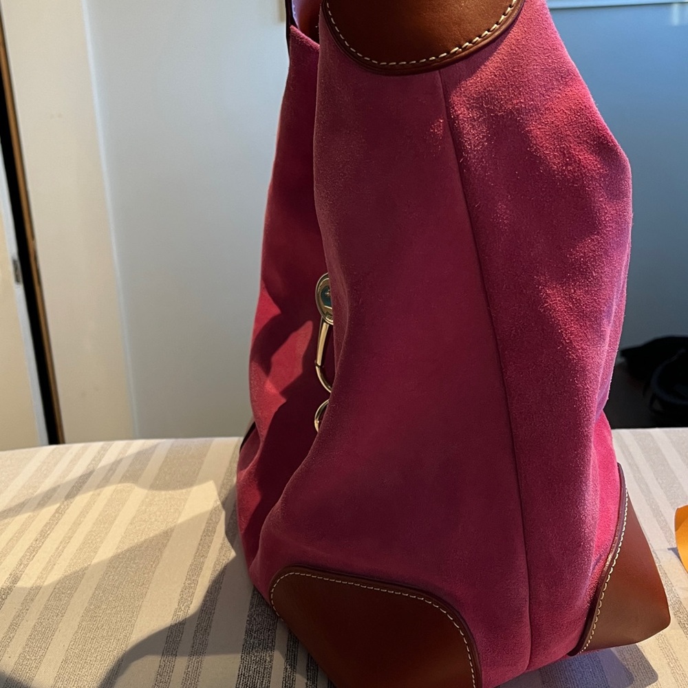 DOONEY & BOURKE PINK SUEDE PURSE - Picture 14 of 16